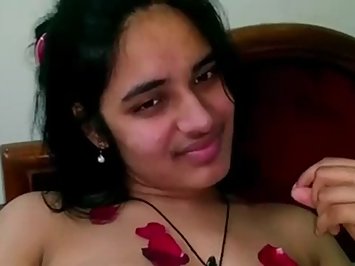Simmi Bhabhi Suhaag Raat Sex MMS