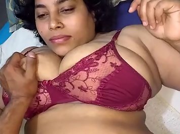 Ekta Kapoor Sexy Indian Aunty